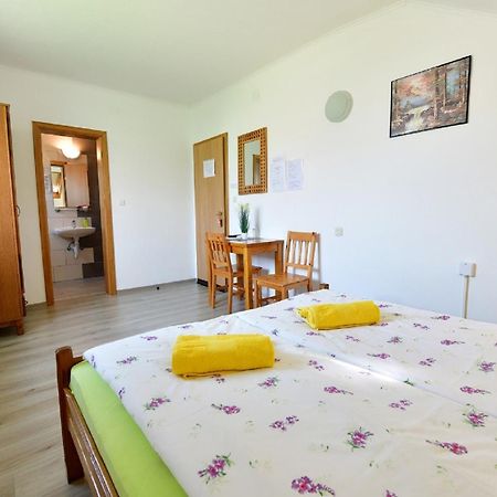 House Bicanic Selište Drežničko Kültér fotó