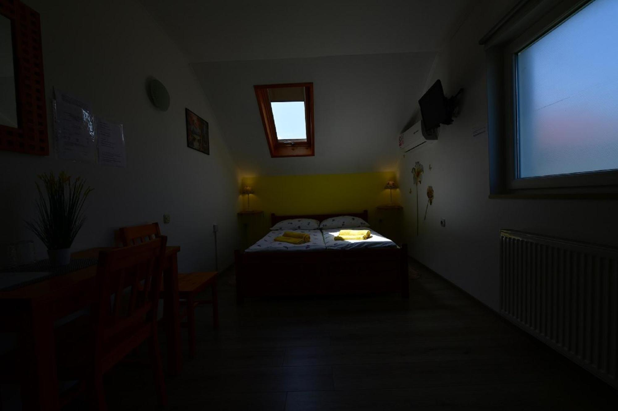 House Bicanic Selište Drežničko Kültér fotó