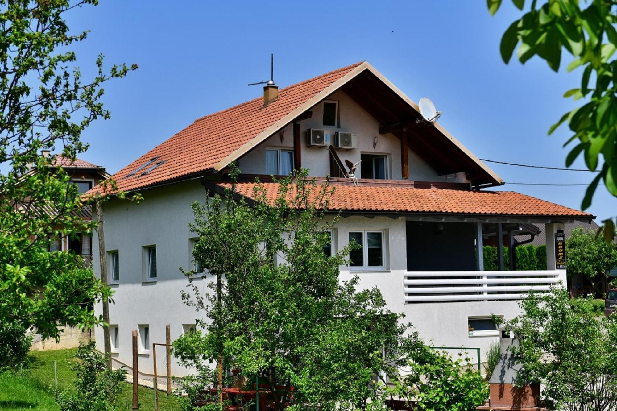 House Bicanic Selište Drežničko Kültér fotó
